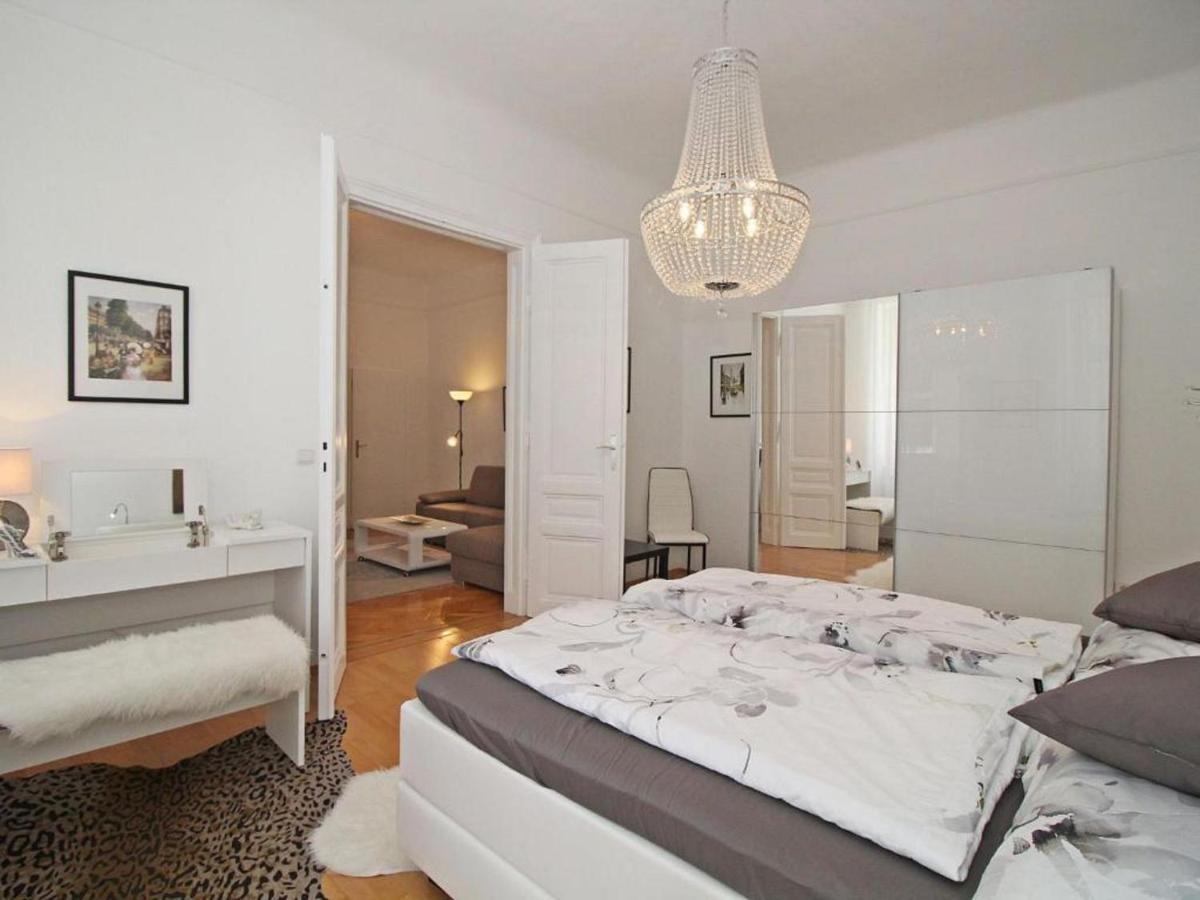 Ferienwohnung Kings Вена Экстерьер фото